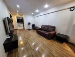 Blk 689 Hougang Spring (Hougang), HDB 3 Rooms #569287391